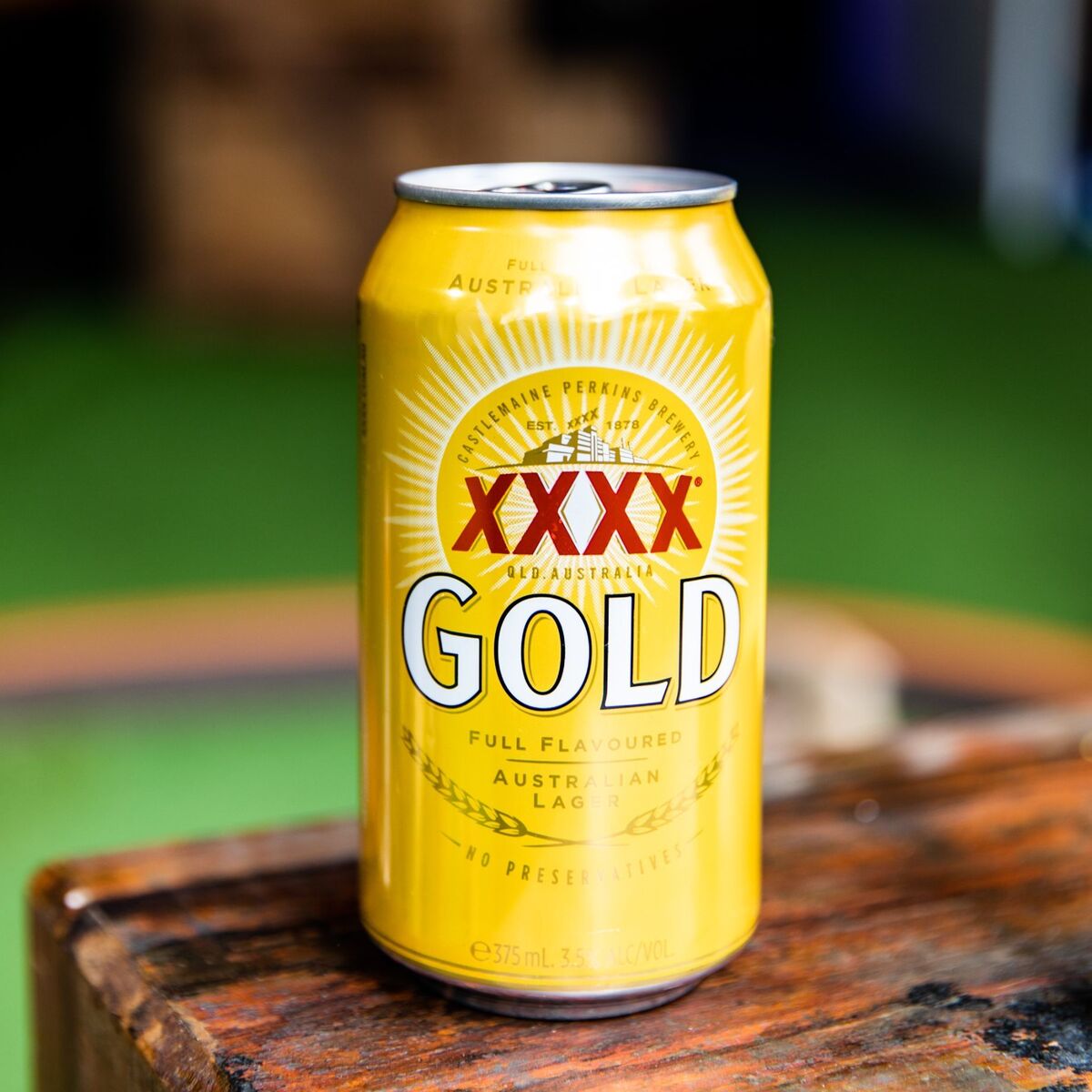 Gold cans xxxx XXXX Gold
